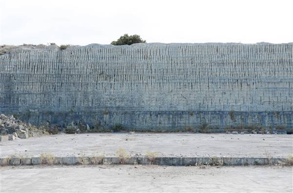 Road Stone Quarry (2/11/2016 - Credits: Chris Veerhuis)