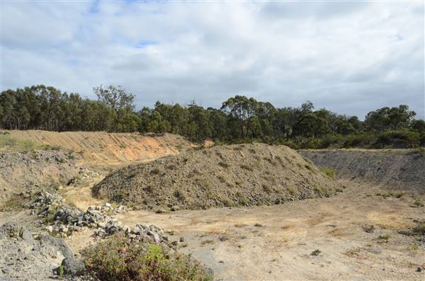 Road Stone Quarry (2/11/2016 - Credits: Chris Veerhuis)