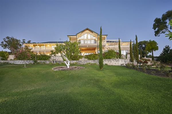 Sandalwood Estate (1/02/2019)