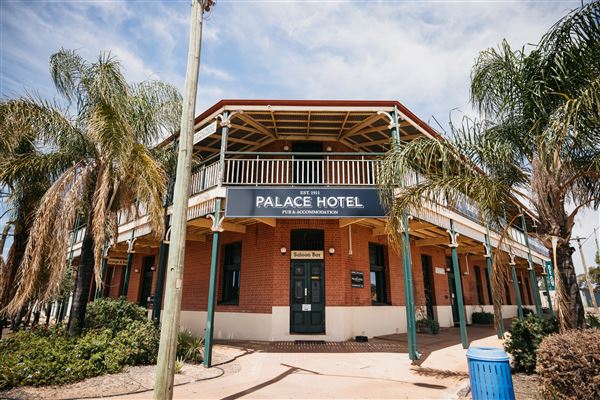 Southern Cross - The Palace Hotel (13/10/2020 - Credits: Tourism Western Australia)