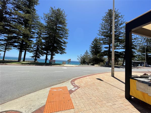 Cottesloe Beach (29/11/2022 - Credits: Crystal Munitich McCallum)