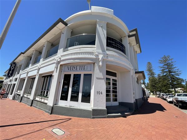 Cottesloe Streets (29/11/2022 - Credits: Crystal Munitich McCallum)