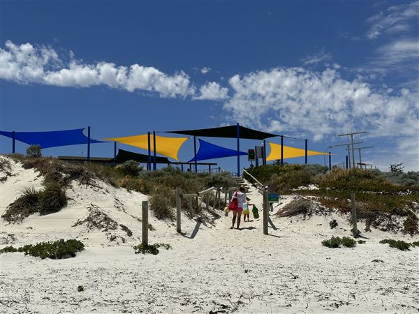 Dutch Inn Beach - Beach & Exercise Park (7/12/2022 - Credits: Crystal Munitich McCallum)