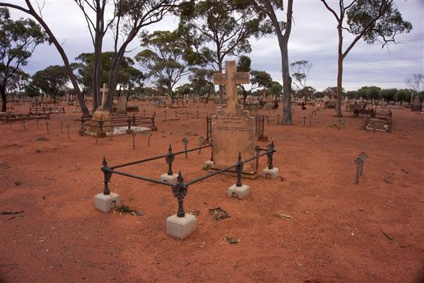 Kalgoorlie - Cemetery (19/03/2015 - Credits: Tim Burns)