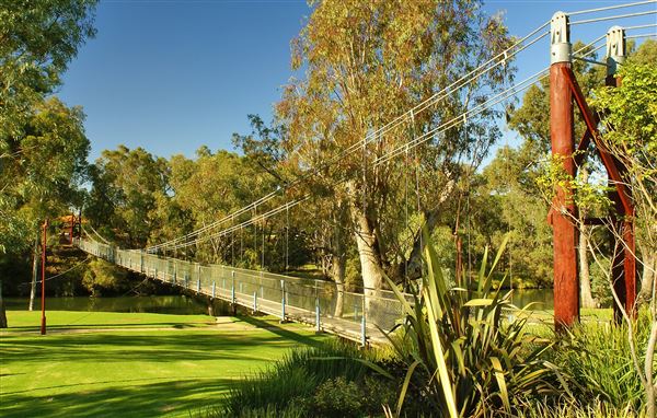 Pinjarra - Pinjarra Suspension Bridge (30/11/2010)