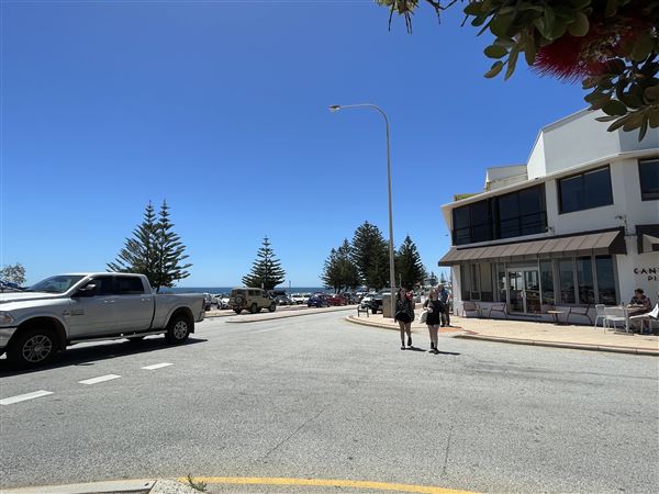 Cottesloe Streets (29/11/2022 - Credits: Crystal Munitich McCallum)