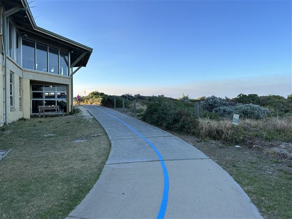 Cottesloe Beach - Footpaths and Sundials (7/12/2022 - Credits: Crystal Munitich McCallum)