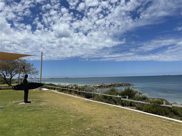 Dutch Inn Beach - Groyne & Footpath (7/12/2022 - Credits: Crystal Munitich McCallum)