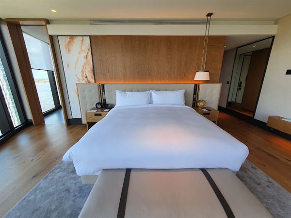 The Ritz-Carlton, Perth (7/11/2024)