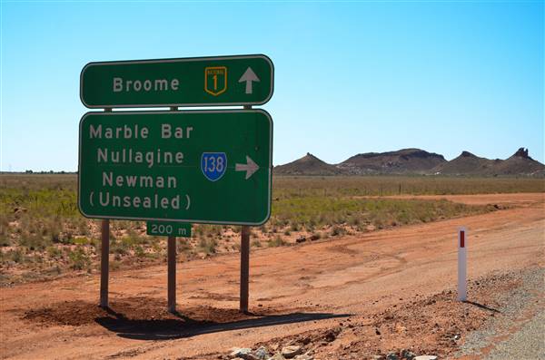 Port Hedland - Road heading north (29/09/2016 - Credits: Chris Veerhuis)