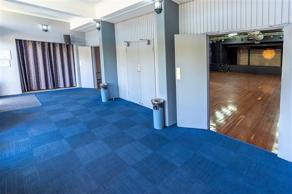 Pinjarra Civic Centre - Pinjarra Civic Centre foyer, perfect space for pre show events (8/06/2020)