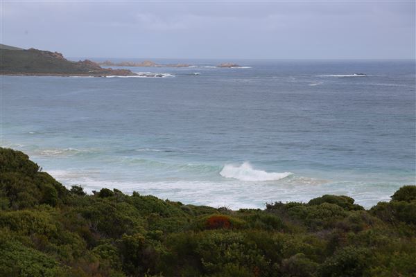 Yallingup - Torpedo Rock (6/06/2023 - Credits: Aidan O'Bryan)