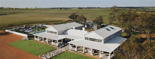 The Hamptons Farm Estate (24/05/2024)