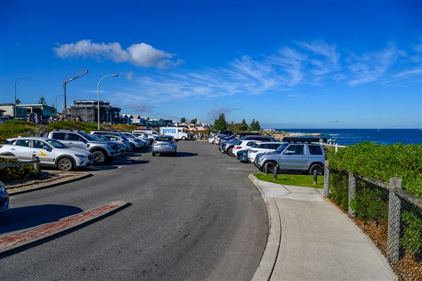 Mullaloo Beach (4/06/2025 - Credits: Xander Kabat)