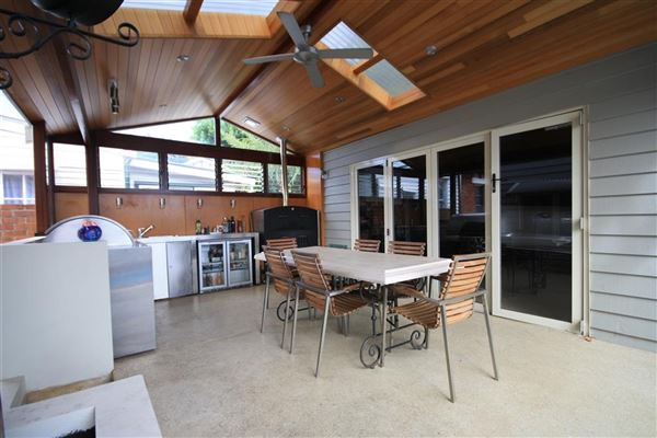 6 Turner Street (20/09/2024 - Credits: Monique Warnock and Barr & Standley Real Estate)