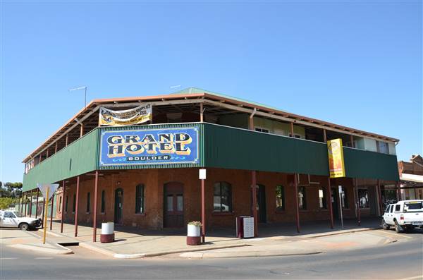 Boulder - Grand Hotel (21/03/2015)
