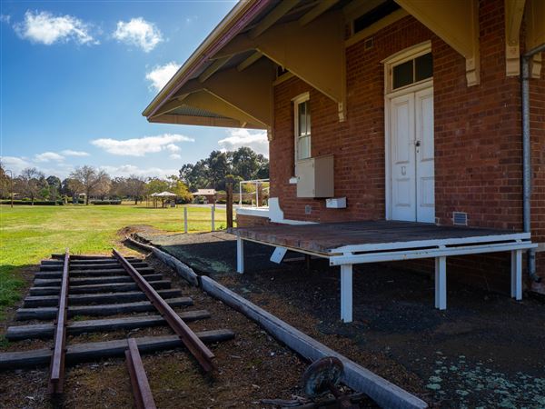 Darkan - Railway Station and Loading Crane - This Railway station was built in 1912.  The rail line is no longer intact but the building is still in very good condition.  The loading crane is located to the right in the third photo - which also includes the station master's house in the background (2/09/2020 - Credits: Kerryn Chia)