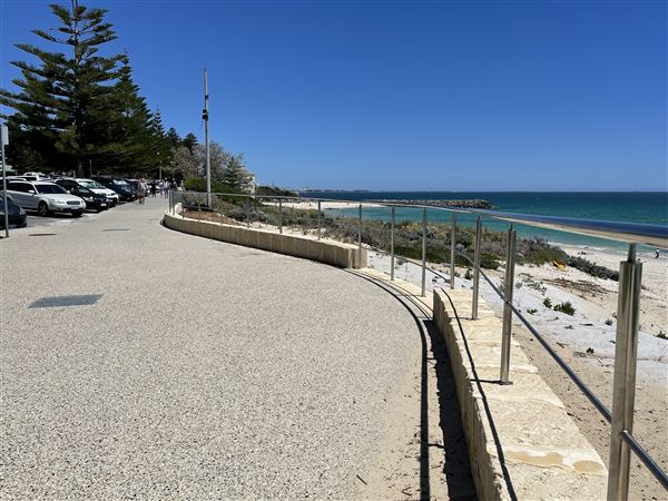 Cottesloe Beach (29/11/2022 - Credits: Crystal Munitich McCallum)