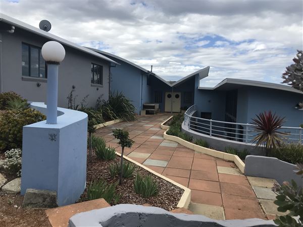 Blue House (1/12/2019 - Credits: Shelley Payne)