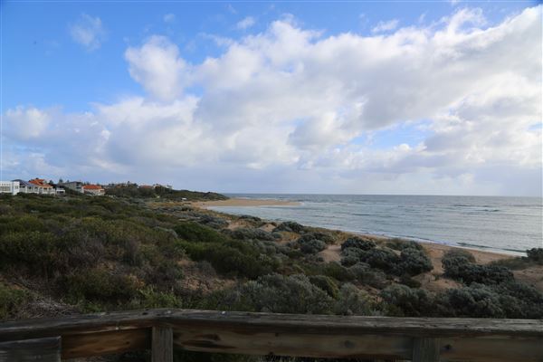 Avalon Beach (6/06/2023 - Credits: Aidan O'Bryan)