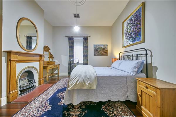 25 Suffolk Street (7/06/2019 - Credits: CY Realty)