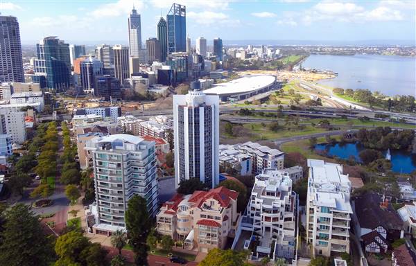 Mount Street  Apartments (1/10/2015 - Credits: Helicam Aerial Imaging)