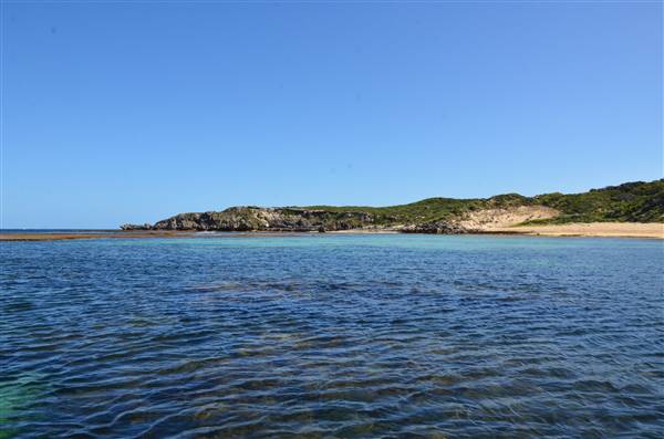 Garden Island - Point Atwick - North and South Bay from Water (22/12/2015 - Credits: Chris Veerhuis)