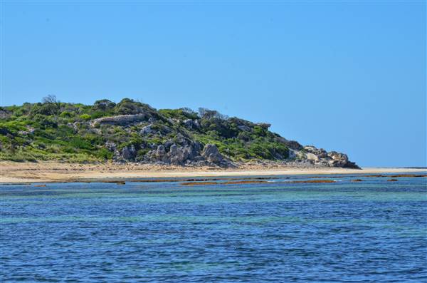 Garden Island - Point Atwick - North and South Bay from Water (22/12/2015 - Credits: Chris Veerhuis)