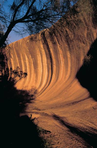Wheatbelt Region - Wave Rock (30/05/2016 - Credits: Tourism of WA)