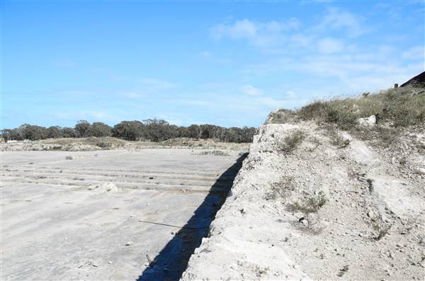 Road Stone Quarry (2/11/2016 - Credits: Chris Veerhuis)