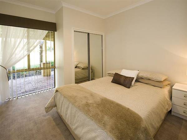 Bullsbrook - Spare bedroom 1 (23/08/2017)