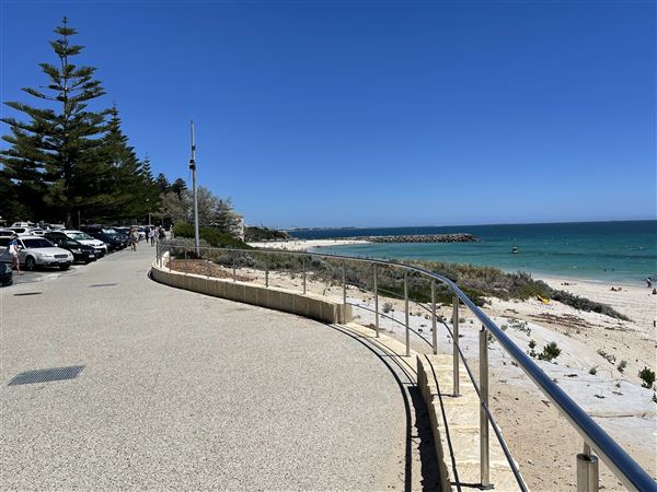 Cottesloe Beach (29/11/2022 - Credits: Crystal Munitich McCallum)