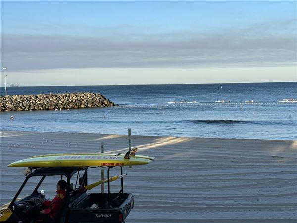 Cottesloe Beach - Cottesloe Beach in the Morning (7/12/2022 - Credits: Crystal Munitich McCallum)