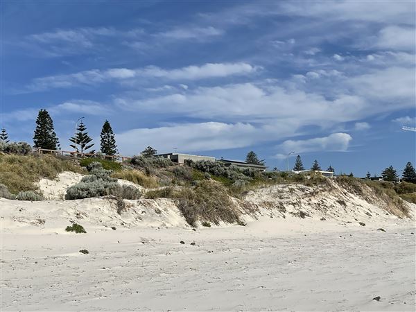 Dutch Inn Beach - Afternoon (7/12/2022 - Credits: Crystal Munitich McCallum)