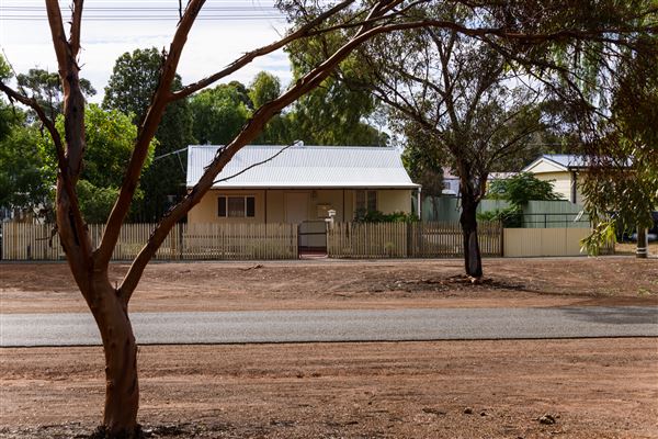 Coolgardie (3/04/2023 - Credits: Ian Brodie)