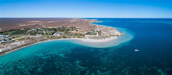 Coral Bay Beach (13/04/2023 - Credits: Tourism Western Australia)
