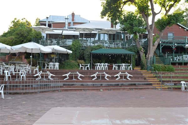 Mundaring Weir Hotel (23/05/2023)