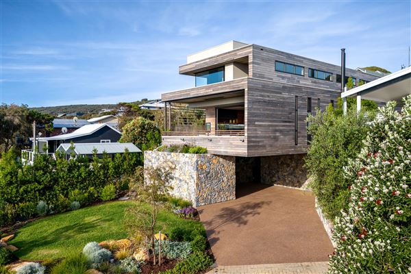 Yallingup (8/01/2025 - Credits: Private Properties Pty Ltd)