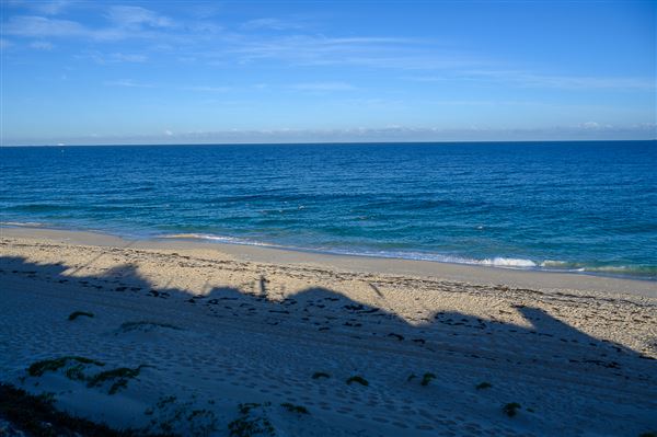 Floreat Beach (3/06/2025 - Credits: Xander Kabat)