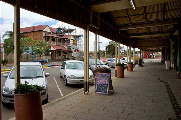 Kalgoorlie-Boulder Burt St (19/03/2015)