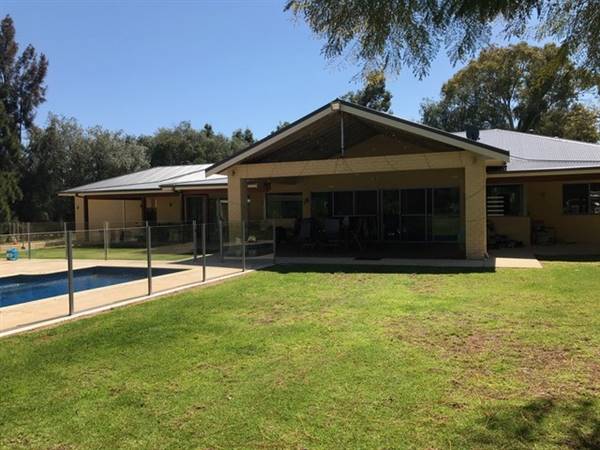 Wandoo Creek (10/09/2017 - Credits: Claire Baker Interior Design)