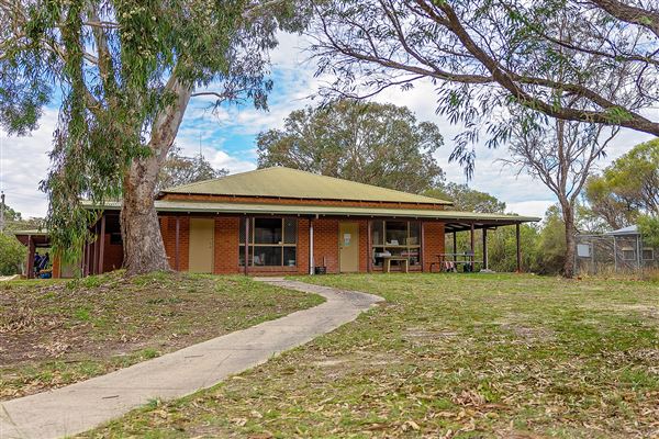 Barragup, Furnissdale and North Yunderup - West Murray Community Hall (7/06/5202)