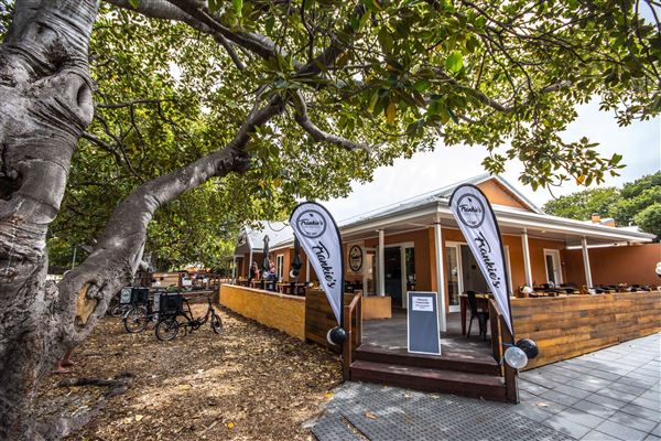 Rottnest - Bars, Cafes & Stores (2/07/2020 - Credits: Rottnest Island Authority)