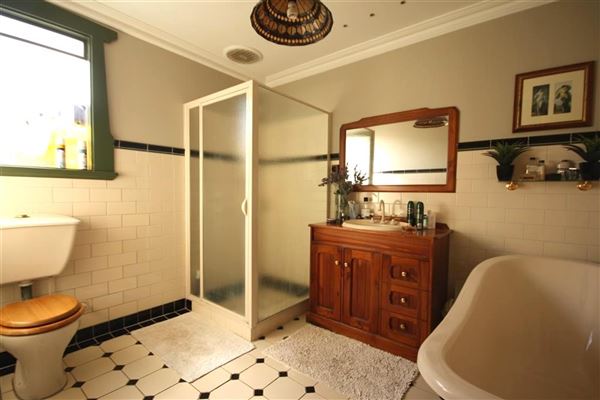 6 Turner Street (20/09/2024 - Credits: Monique Warnock and Barr & Standley Real Estate)